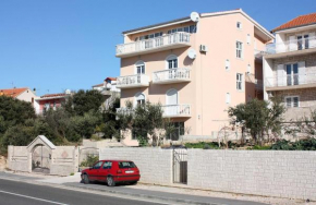 Apartments by the sea Brodarica, Sibenik - 4835